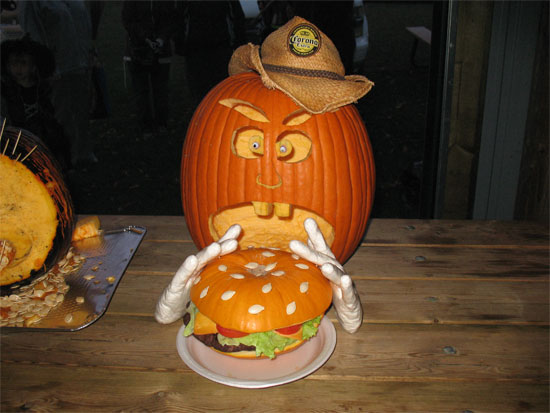 Halloween 2010 - Pumpkin carved