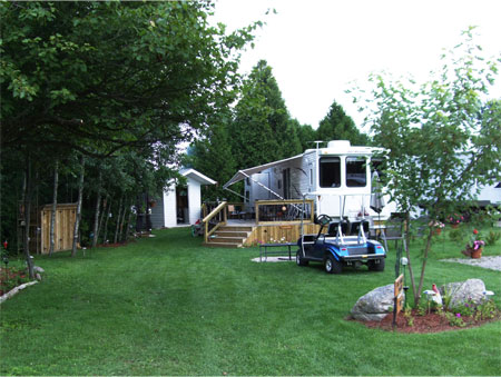 Seasonal Campsite - Open View, Patio, Shed