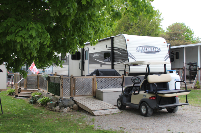  2017 Forest River Avenger Fifth Wheel