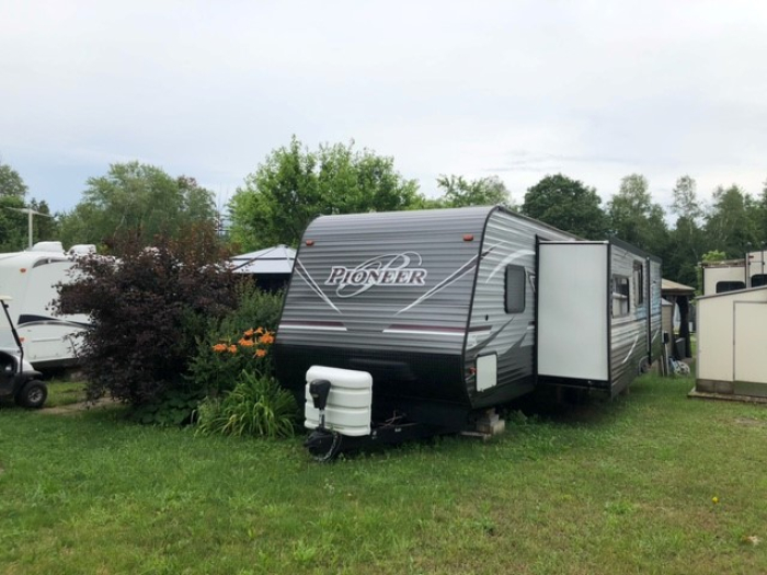 2018 Heartland Pioneer Trailer Exterior